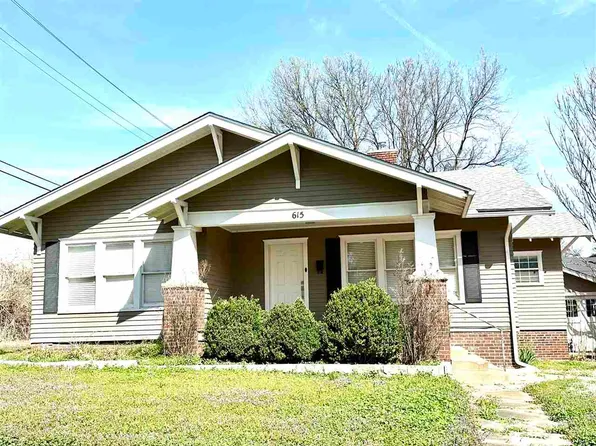 615 E Chestnut Ave, Ponca City, OK 74601