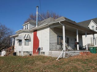 705 Loomis Ave, Corning, IA 50841