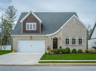 9506 Silver Stone Ln, Ooltewah, TN 37363