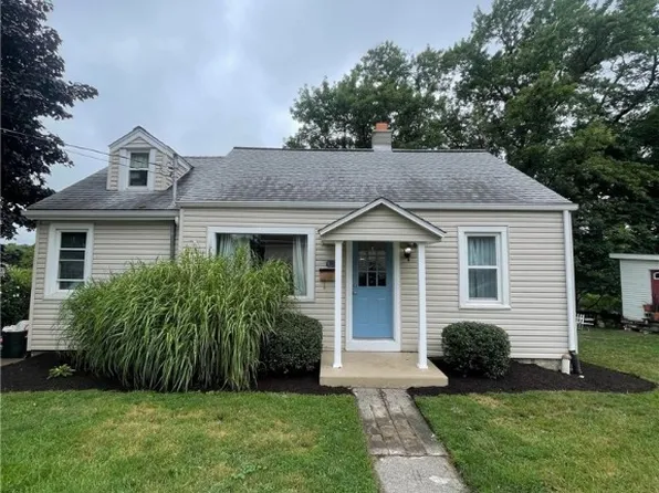45 West St, North East, PA 16428