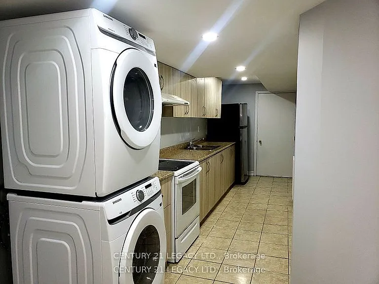21 Kilrea Way #LOWER LEVEL — Photo 4