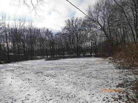2nd image of 1401 Newton Ave