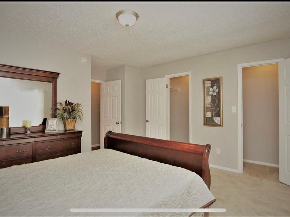 1st image of 734 Brentwood Pl