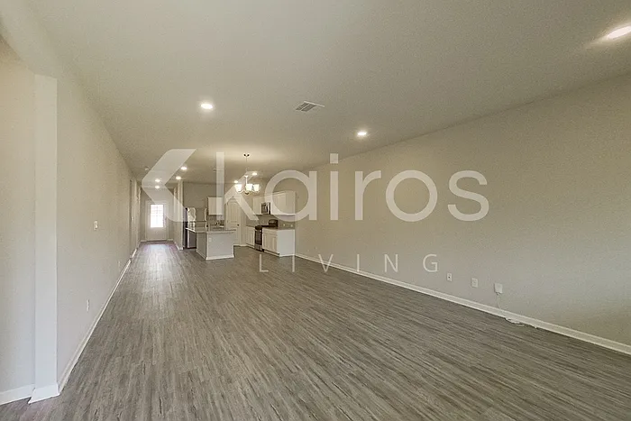 6655 Tiger Pointe Dr — Photo 4