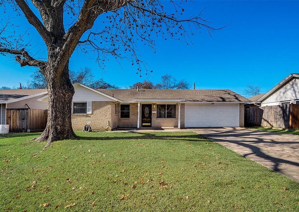 1st image of 806 S Mills Dr