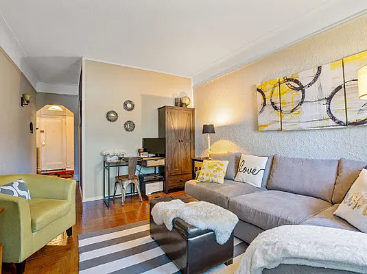 Sold by Ben Bay Realty Co | media 11