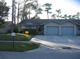 1090 Goldenrod Rd, Wellington, FL 33414