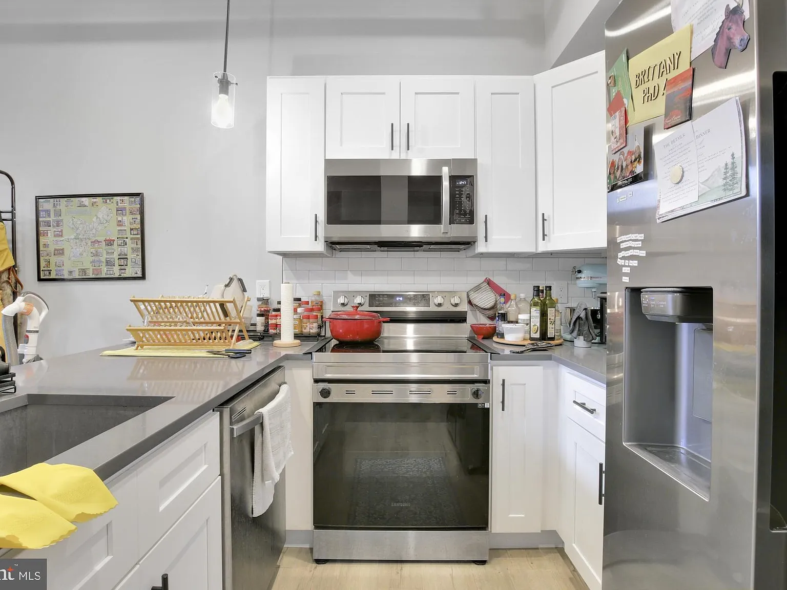 1 bed, 1.0 bath, $1,295 — Photo 3
