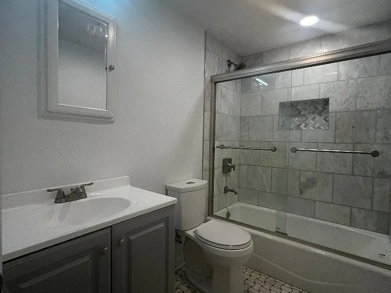 11 The Blvd #A3 — Photo 3