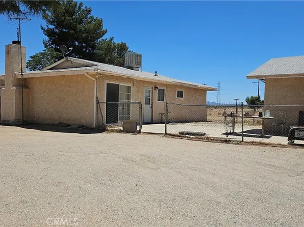 15074 Richmond Ave, Victorville, CA 92394