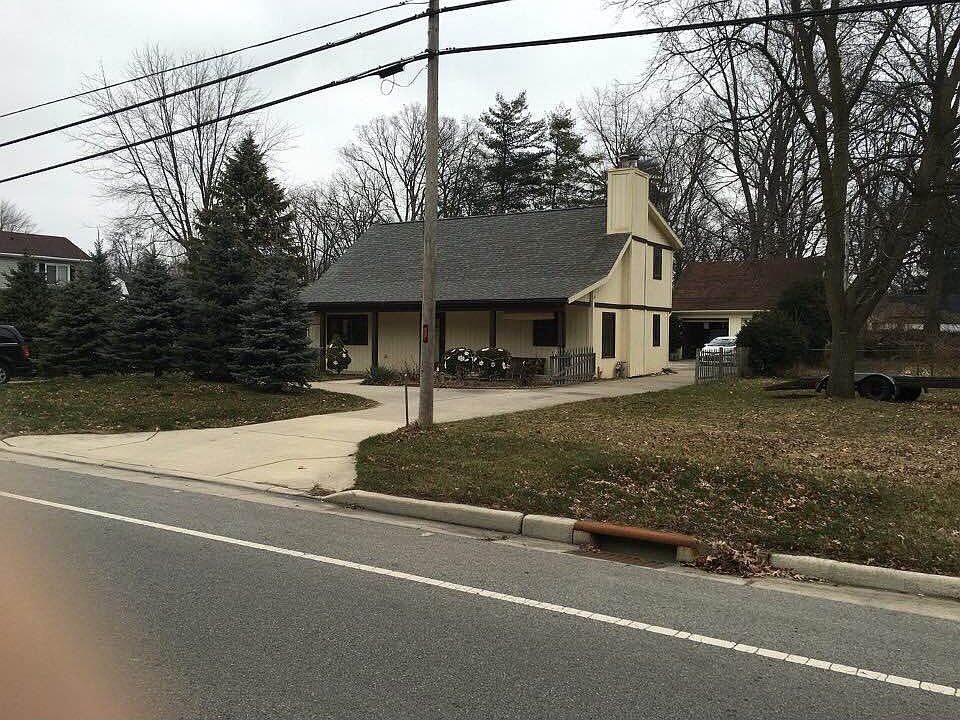 2nd image of 3404 N McCord Rd