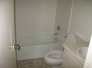 1317 Mary Lee Ln APT R, Edmond, OK 73034