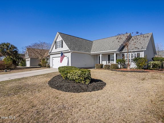 4th image of 661 Hillside Drive