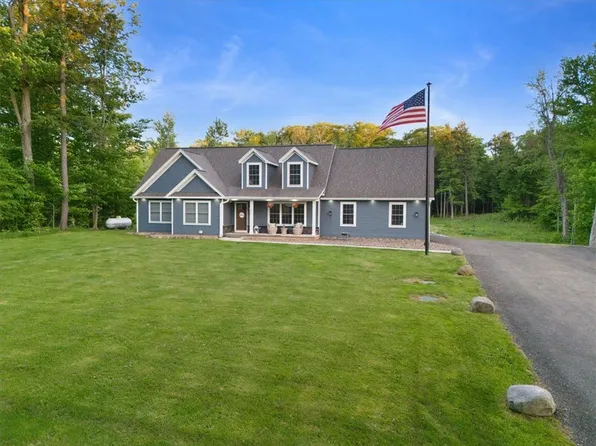 4772 Brasser Rd, Williamson, NY 14589