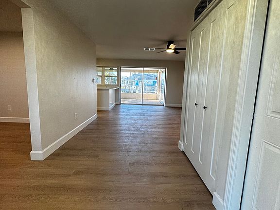 2nd image of 1418 52nd Ave NE