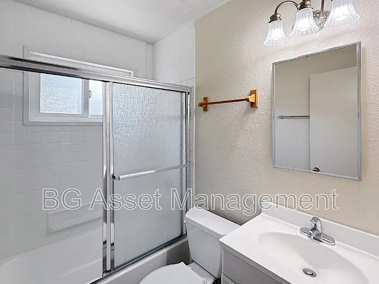 121 Eddy St — Photo 6