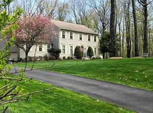 9 Arbor Way, Long Valley, NJ 07853