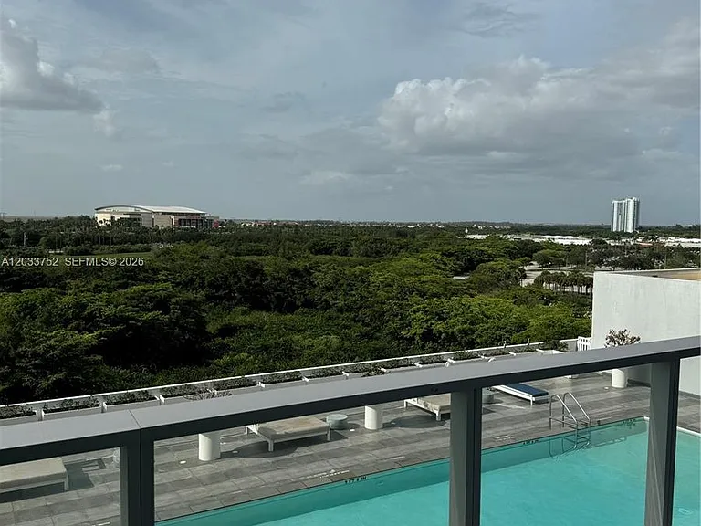 2000 Metropica Way #810 — Photo 23