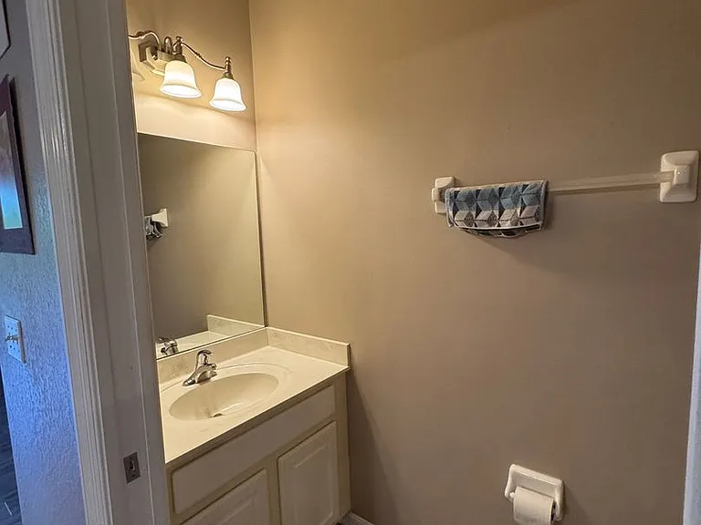 10063 Pacific Pines Ave — Photo 4