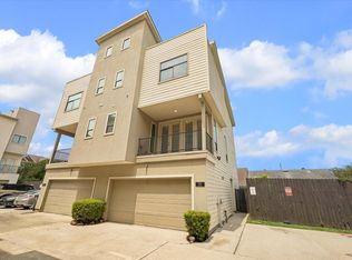2309 McIlhenny St, Houston, TX 77004