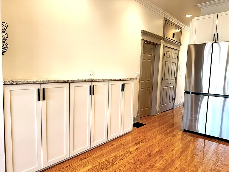 2424 N Mozart St #2 — Photo 24