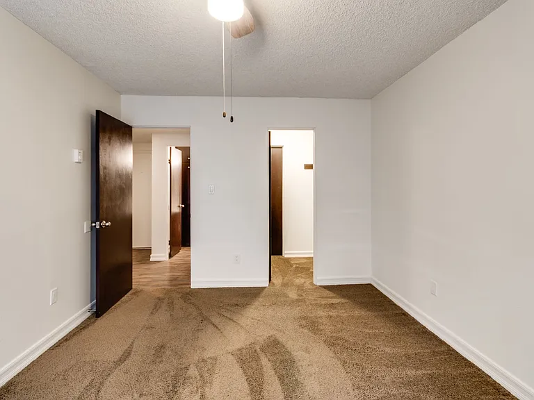 Antone Apartments — Photo 64