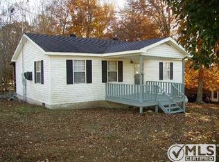 437 Bennett Hill Rd, Red Boiling Springs, TN 37150