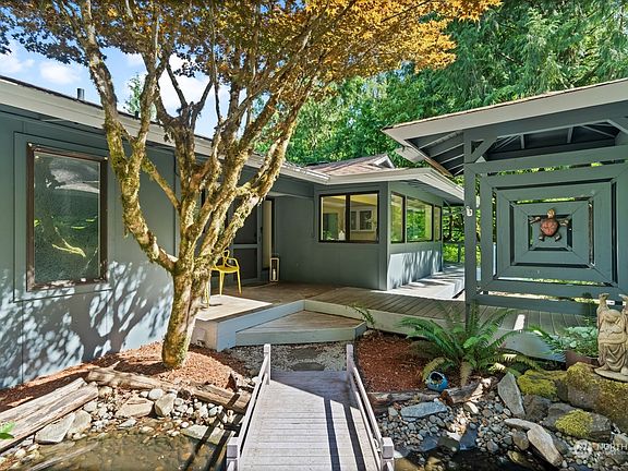 3rd image of 5622 78th Avenue NW