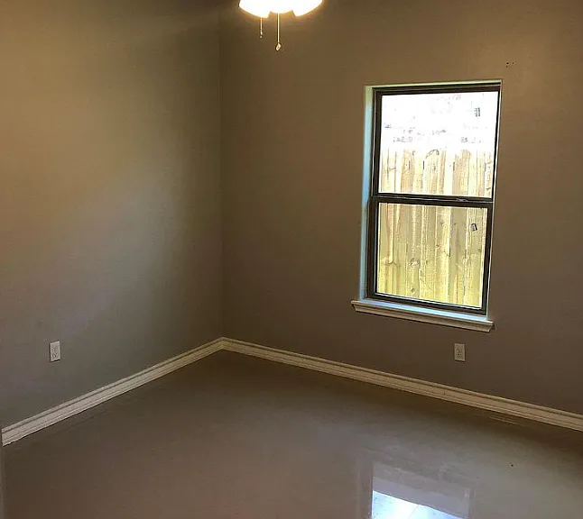 1102 Escondido Ln E #A — Photo 5