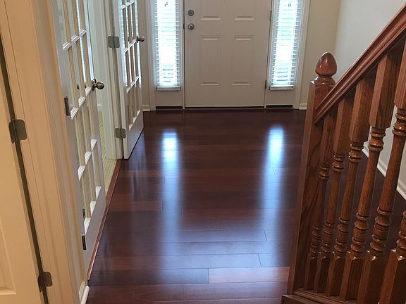 Direct to Garage Entrance