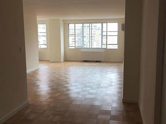 2nd image of 250 E 63rd St #1501