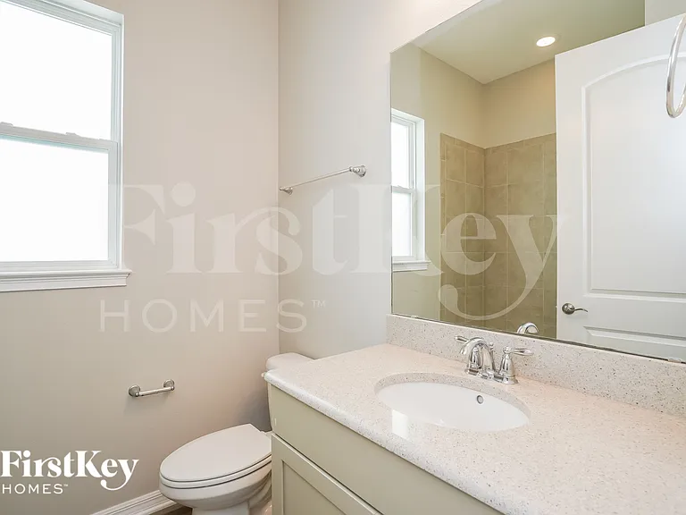 16984 Tradewind Point — Photo 13
