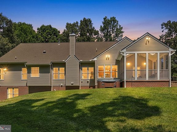 2nd image of 8244 Still Pond Ln