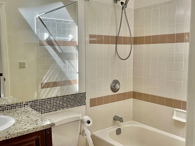 8136 Verbeck Dr — Photo 20