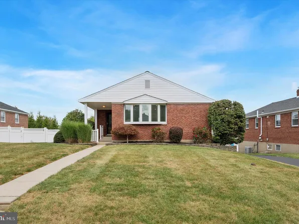 945 Springhaven Rd, Springfield, PA 19064