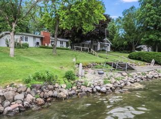 W1379 N Blue Spring Lake Dr, Palmyra, WI 53156