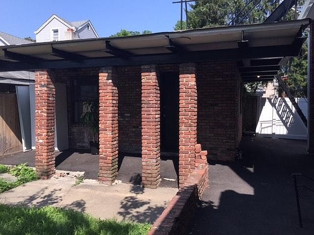 1st image of 52 Lincoln Ave #Street