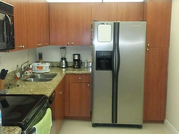 2nd image of 20225 NE 34th Ct #7