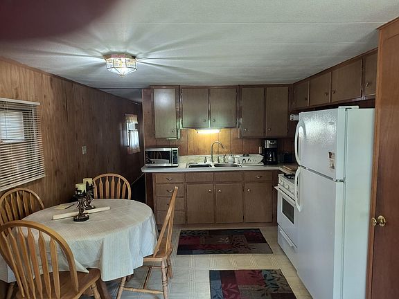 5th image of 5409 Spafford Rd
