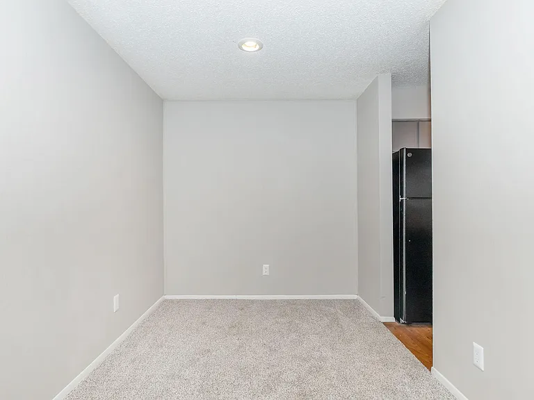12148 Jollyville Rd — Photo 74