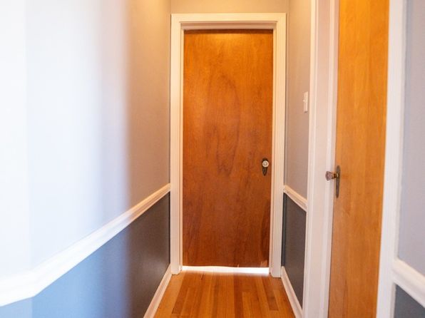 213 N Marion St APT 2D, Oak Park, IL 60302