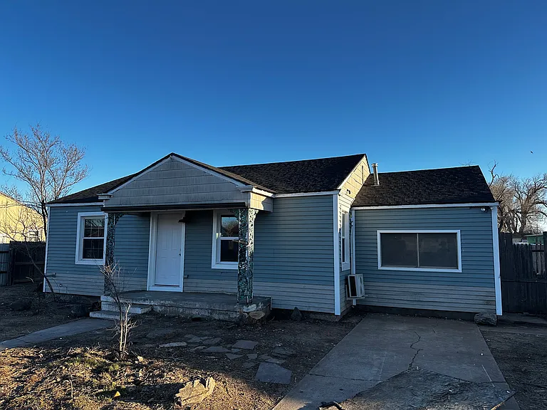 3606 NE 14th Ave — Photo 1