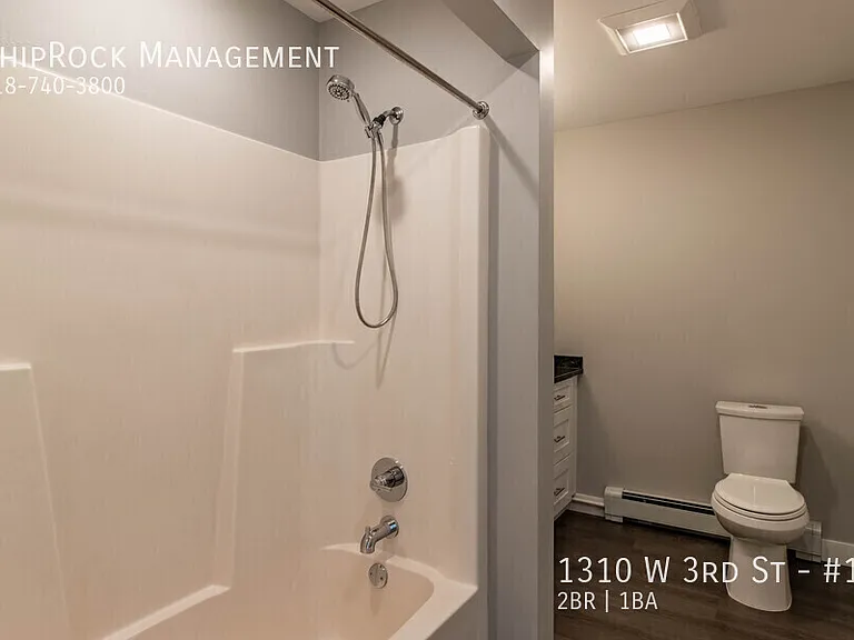 1310 W 3rd St #14 — Photo 15