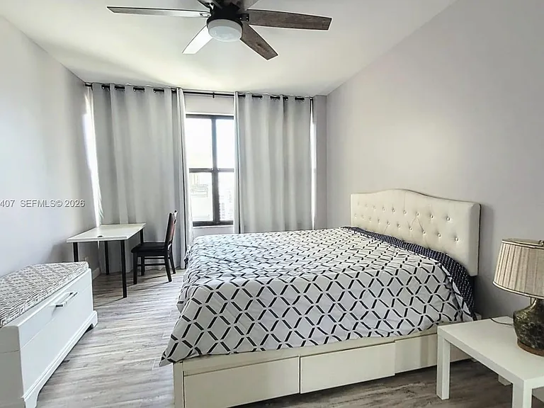 2500 Parkview Dr #2517 — Photo 33