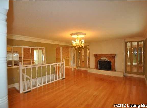Living room with fireplace