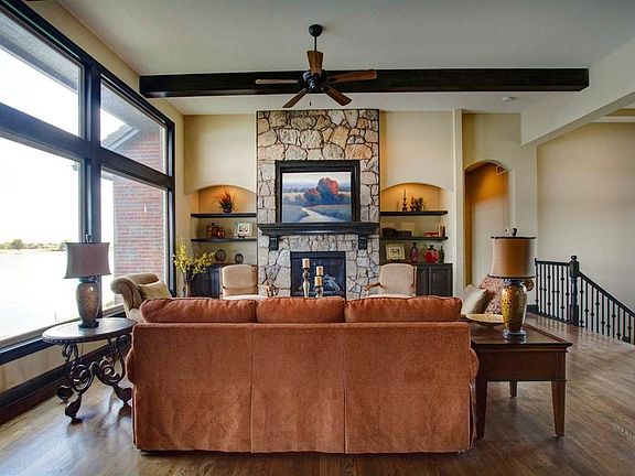 3rd image of 3606 N Beach Club Cir