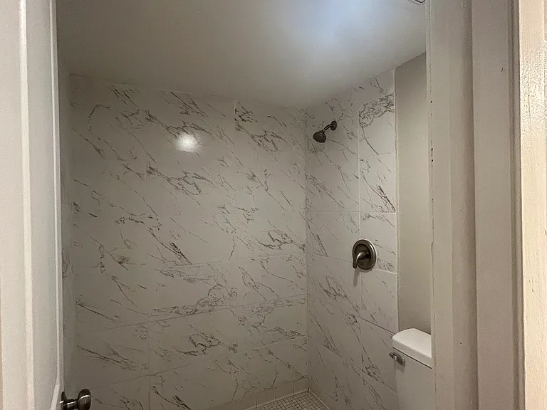 2543 Myrtle Ave #C — Photo 13