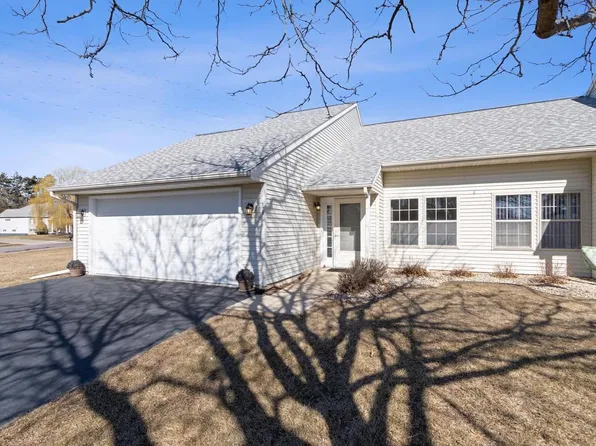 525 East Slifer Street, Portage, WI 53901