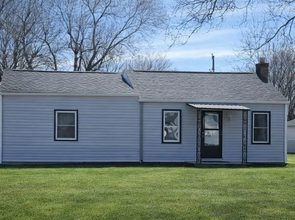 943 Drexel Blvd, Machesney Park, IL 61115