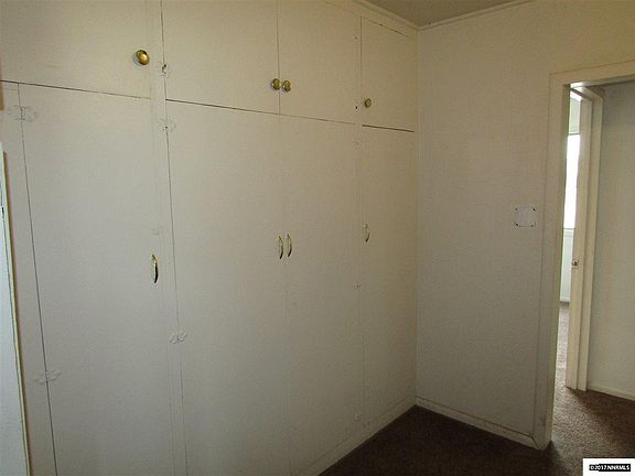4th image of 12 Rainbow Ln